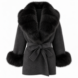 LIVMAÉ Privé — Noirelle Fur Trim Coat – Produktbild