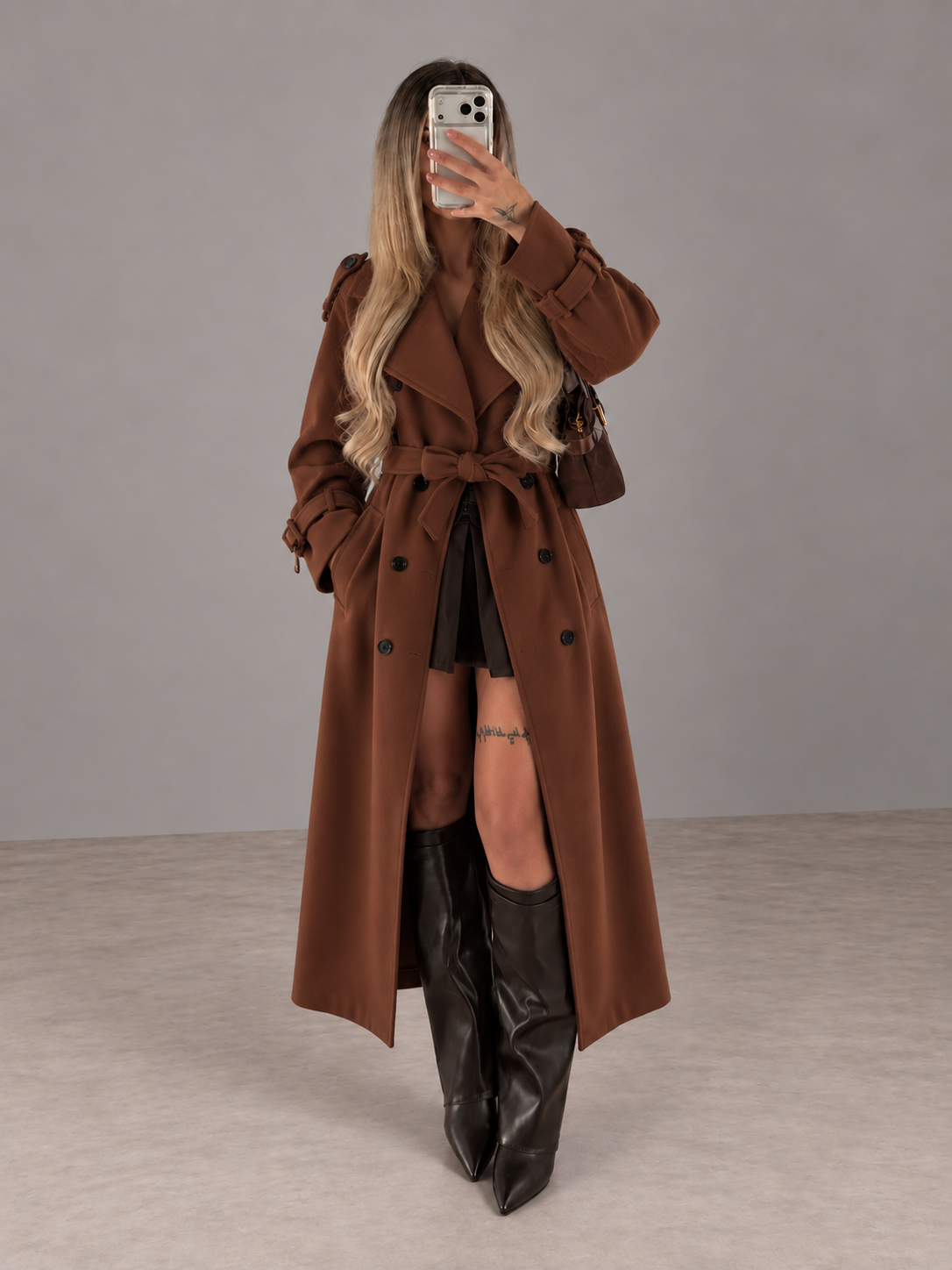 AMAYA Trench Coat – Brown – LIVMAE model photo