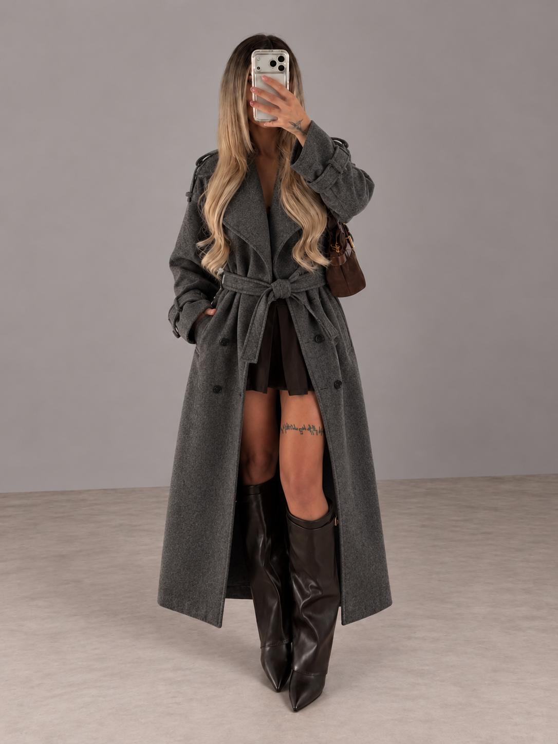 AMAYA Trench Coat – Grey – LIVMAE model photo