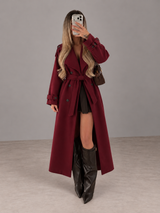 AMAYA Trench Coat – Wine red – LIVMAE model photo