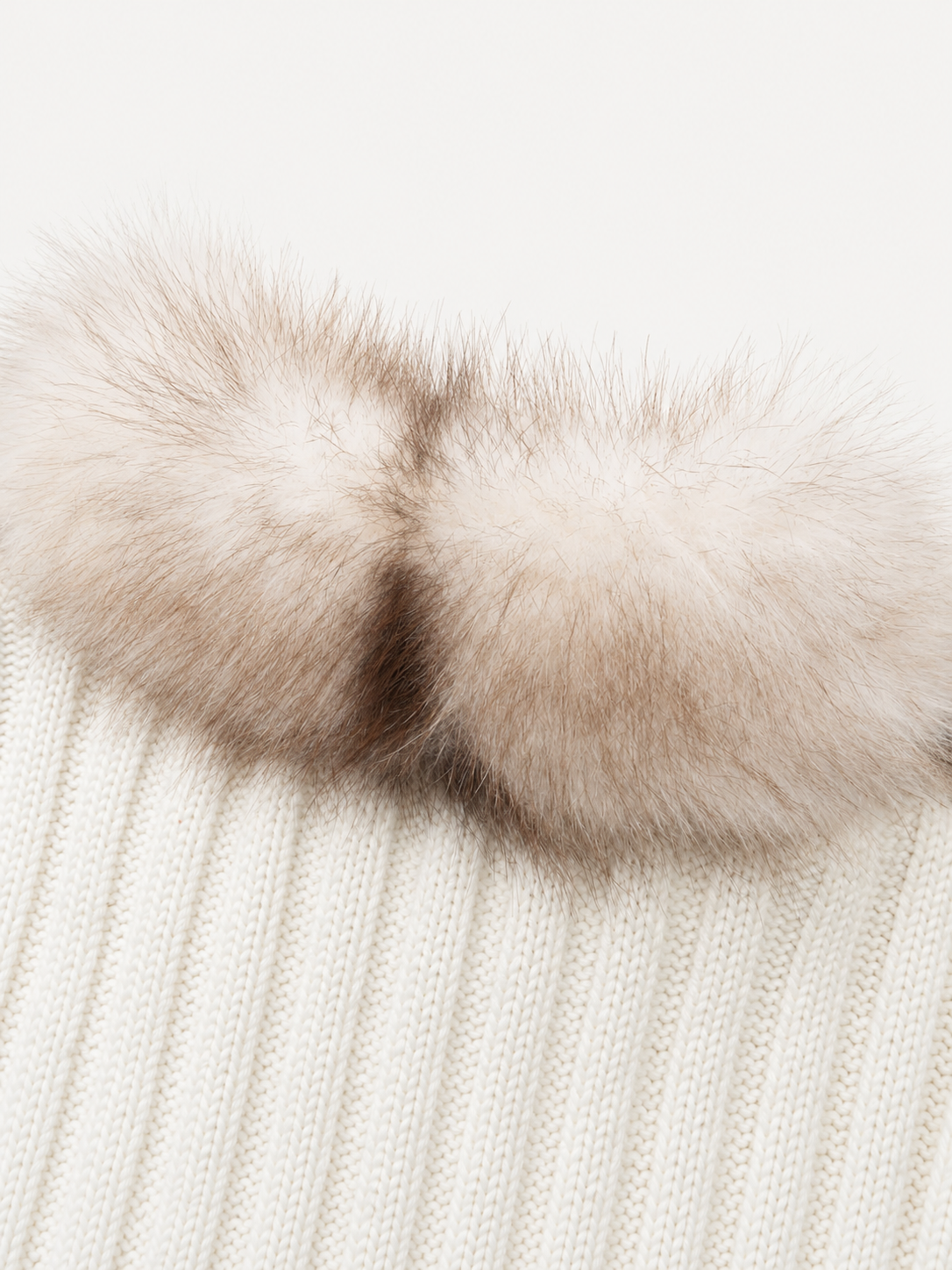 Faux Fur Cardigan – Beige – material detail