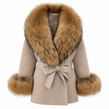 LIVMAÉ Privé — Sienna Fur Trim Coat – Kaffee – Produktbild