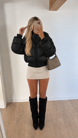 Nova Puffer Jacket - Noir - Modelbild